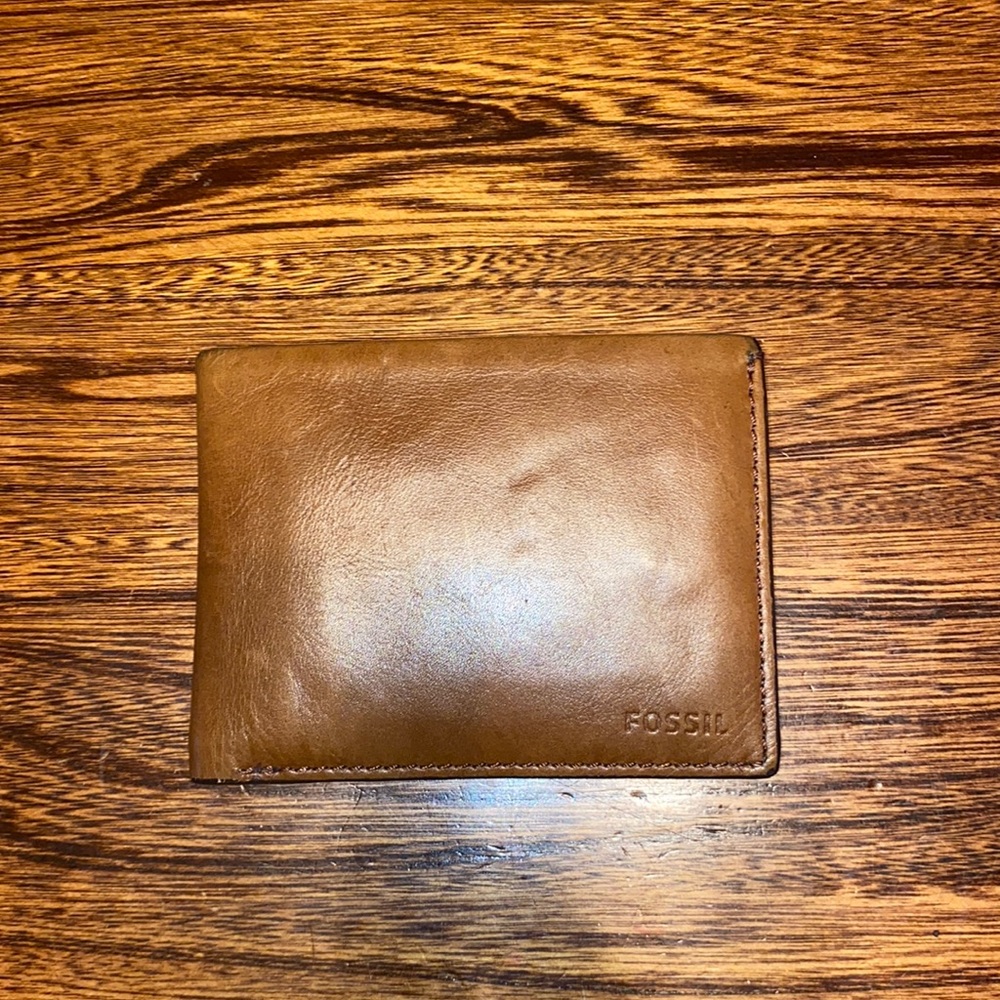Fossil Wallet